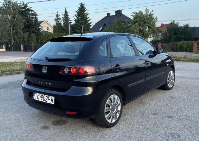 SEAT Ibiza Ver-1-2-12v-stylance