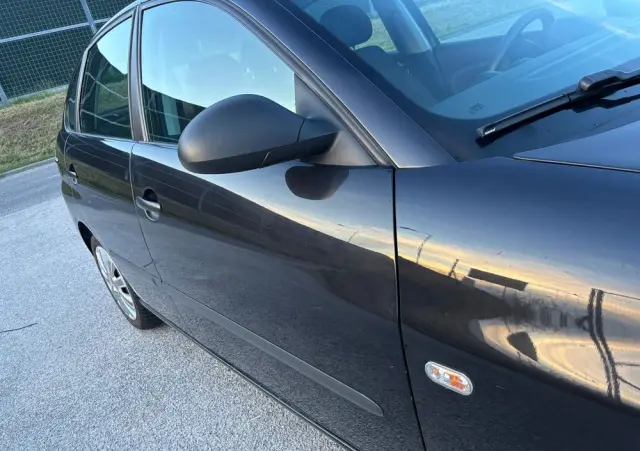 SEAT Ibiza Ver-1-2-12v-stylance