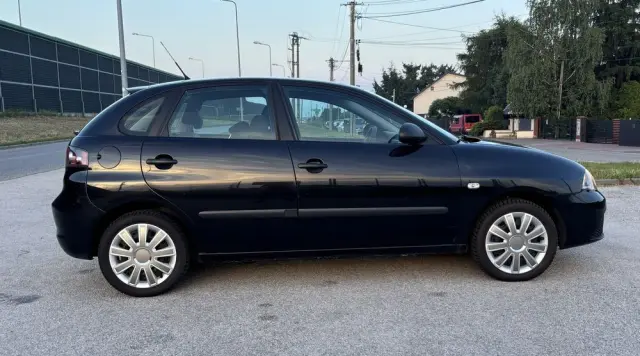 SEAT Ibiza Ver-1-2-12v-stylance