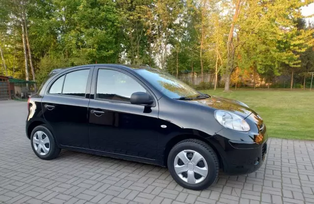 NISSAN Micra 