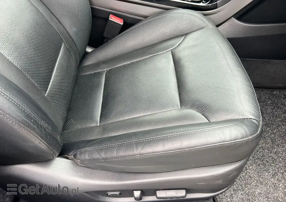 HYUNDAI I40 Kombi blue 1.6 CRDi DCT Space Plus