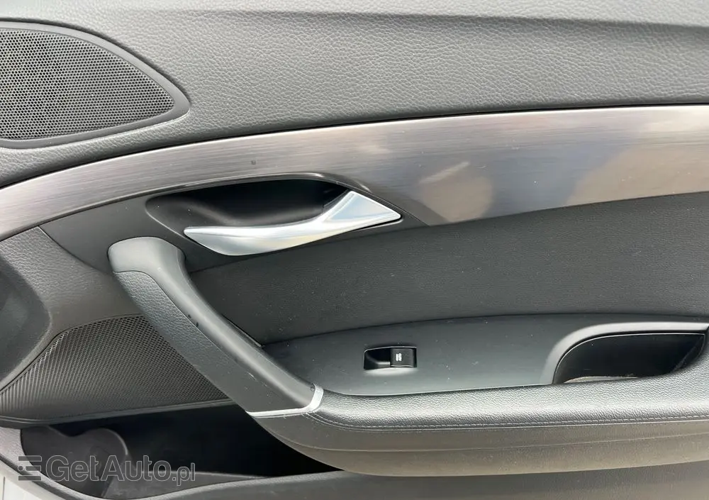 HYUNDAI I40 Kombi blue 1.6 CRDi DCT Space Plus