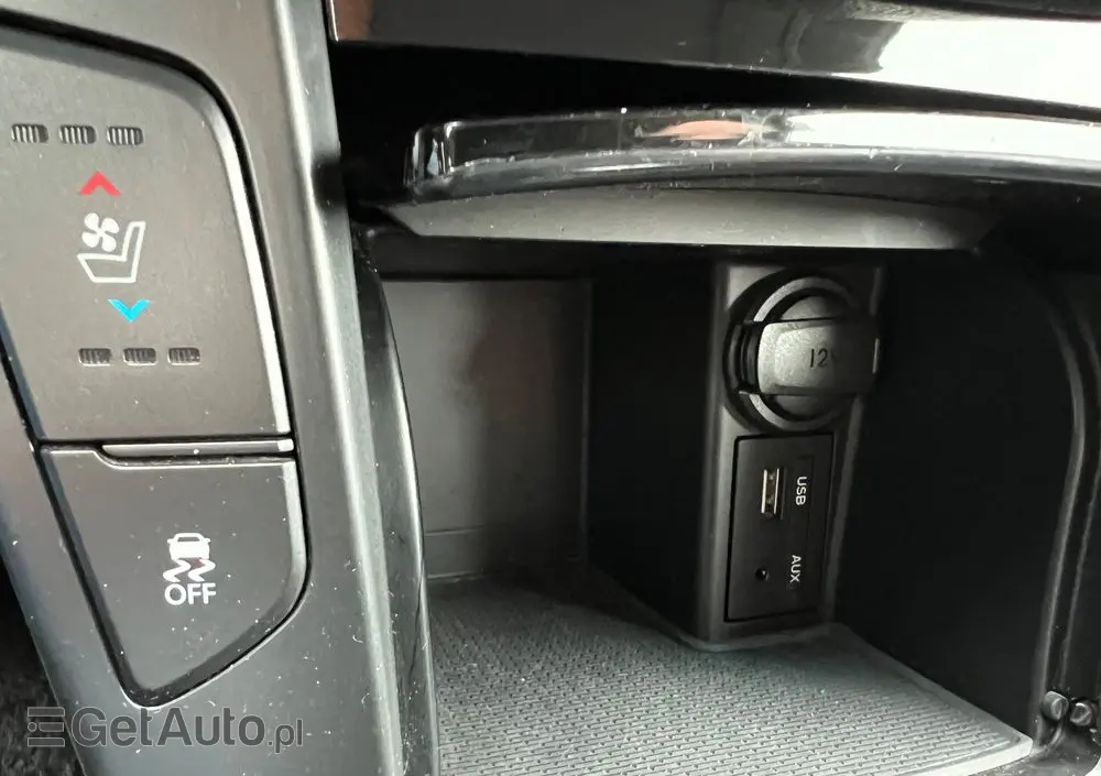 HYUNDAI I40 Kombi blue 1.6 CRDi DCT Space Plus