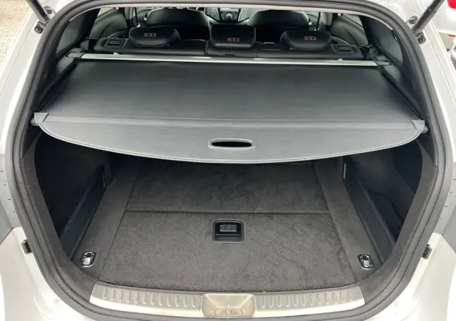 HYUNDAI I40 Kombi blue 1.6 CRDi DCT Space Plus