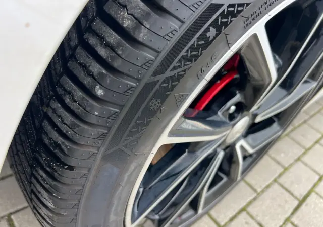 HYUNDAI I40 Kombi blue 1.6 CRDi DCT Space Plus