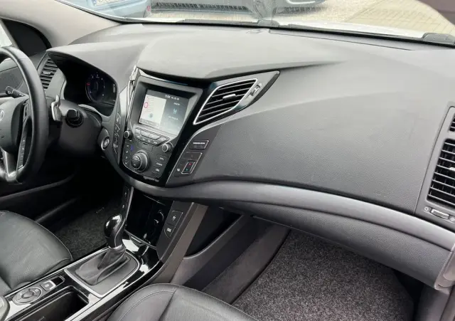 HYUNDAI I40 Kombi blue 1.6 CRDi DCT Space Plus