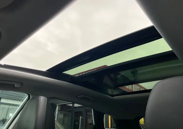 HYUNDAI I40 Kombi blue 1.6 CRDi DCT Space Plus