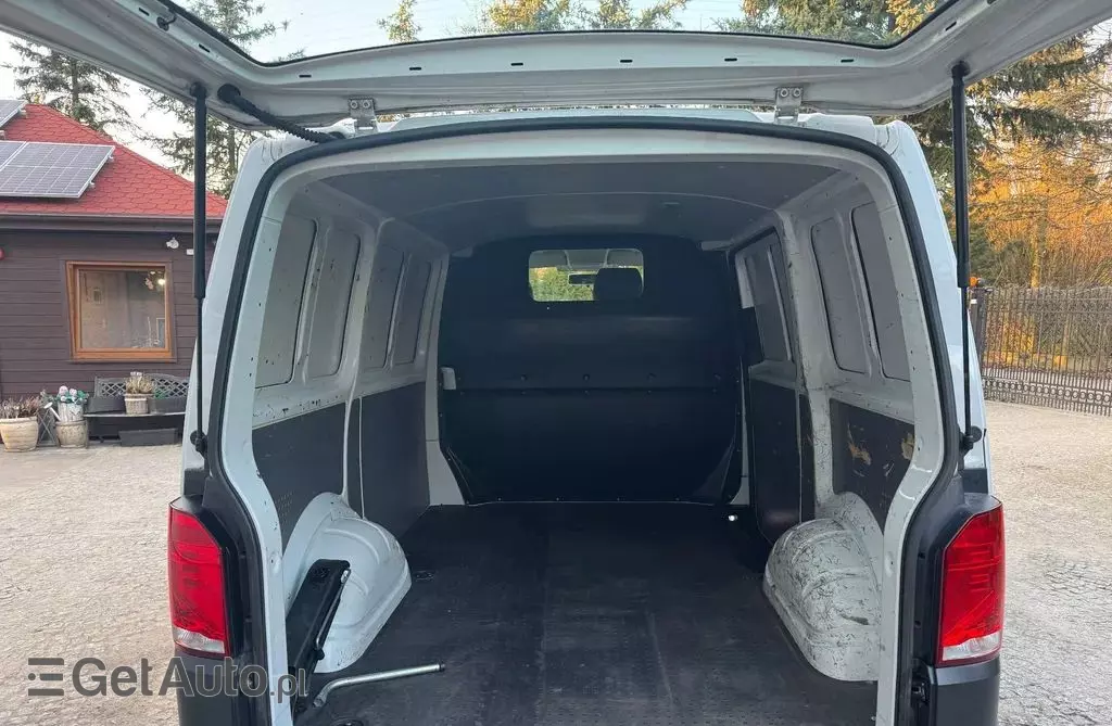 VOLKSWAGEN TRANSPORTER 