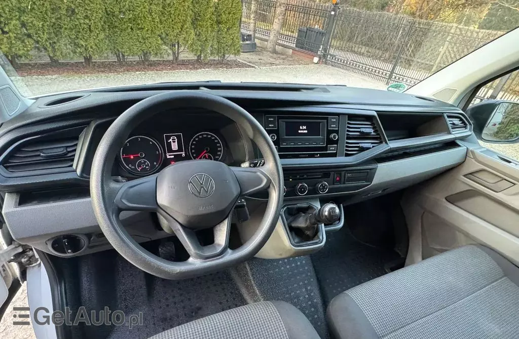 VOLKSWAGEN TRANSPORTER 