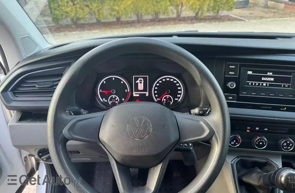 VOLKSWAGEN TRANSPORTER 