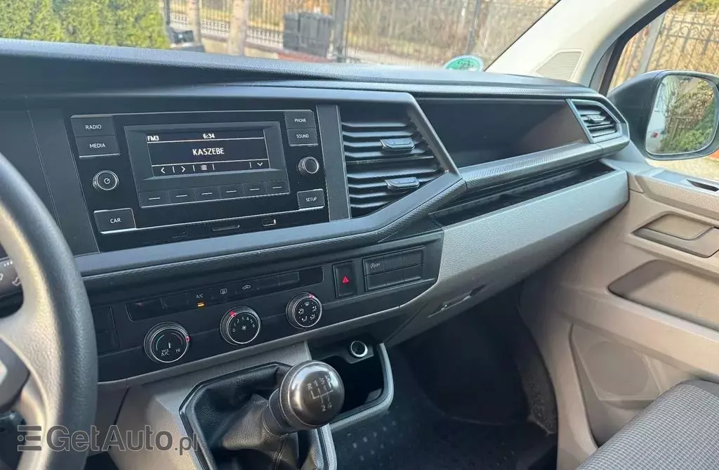 VOLKSWAGEN TRANSPORTER 