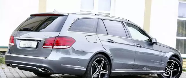 MERCEDES-BENZ Klasa E 