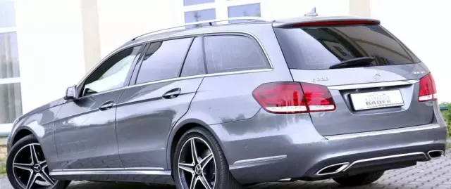 MERCEDES-BENZ Klasa E 