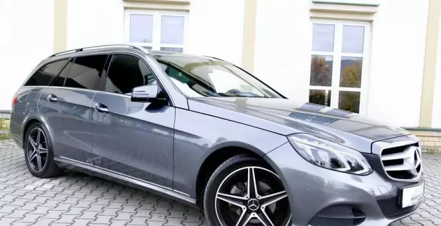 MERCEDES-BENZ Klasa E 