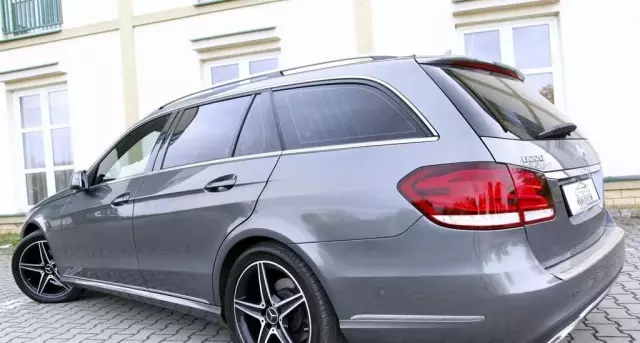 MERCEDES-BENZ Klasa E 