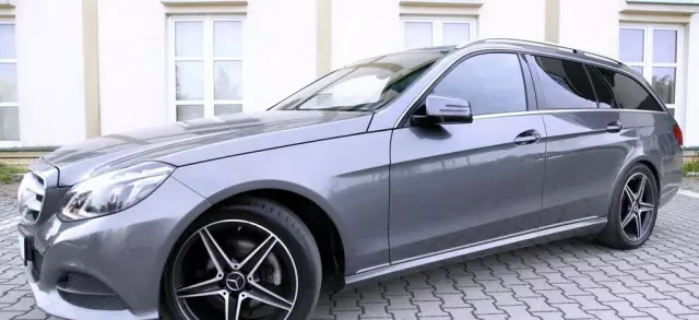 MERCEDES-BENZ Klasa E 