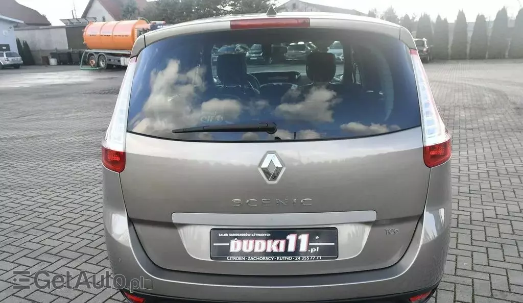 RENAULT Grand Scenic 