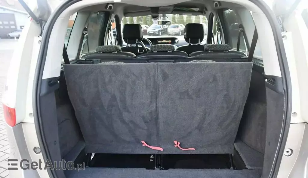 RENAULT Grand Scenic 