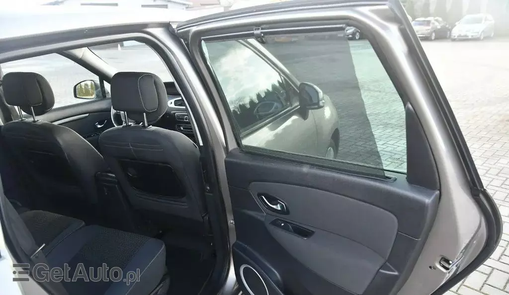 RENAULT Grand Scenic 