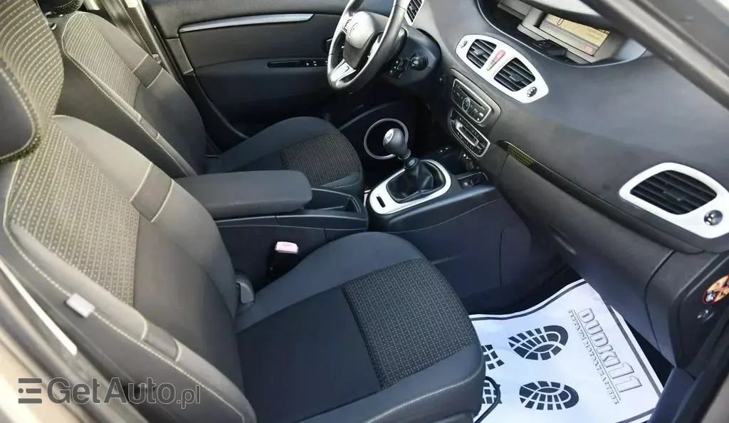 RENAULT Grand Scenic 