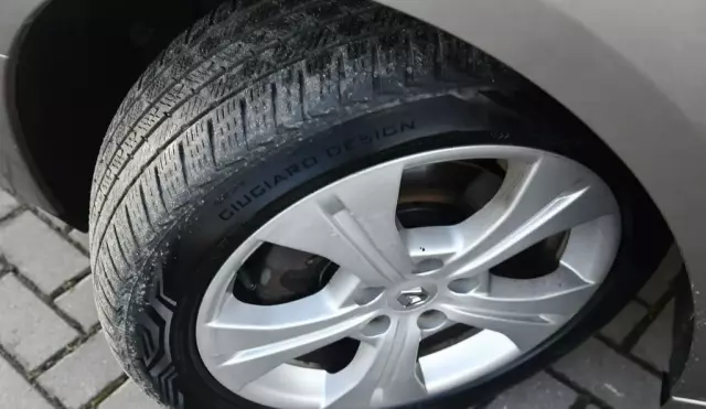 RENAULT Grand Scenic 