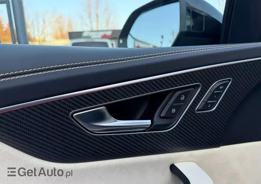 AUDI RS Q8 TFSI quattro tiptronic