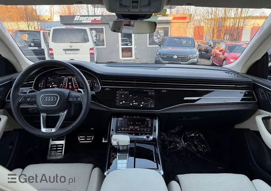 AUDI RS Q8 TFSI quattro tiptronic