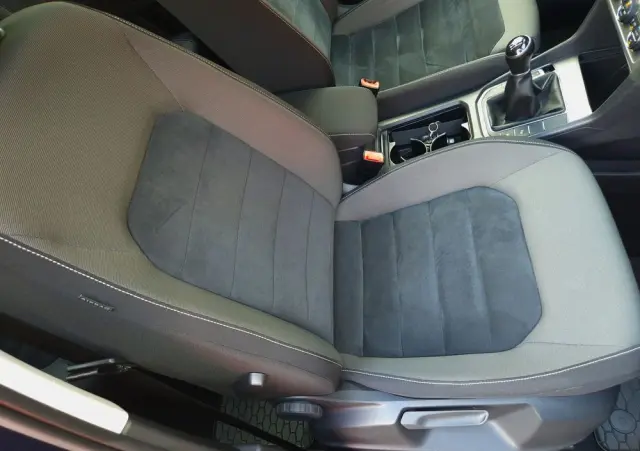 VOLKSWAGEN Golf Sportsvan 1.4 TSI (BlueMotion Technology) Comfortline