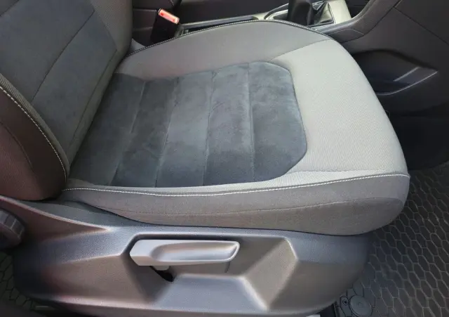 VOLKSWAGEN Golf Sportsvan 1.4 TSI (BlueMotion Technology) Comfortline