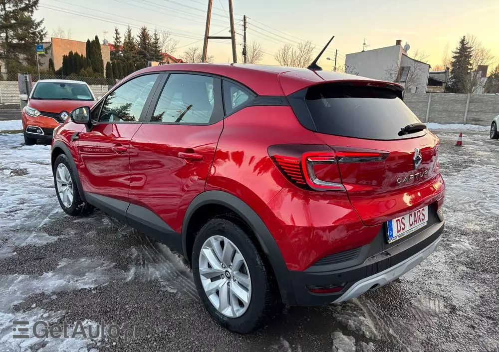 RENAULT Captur TCe 90 EXPERIENCE