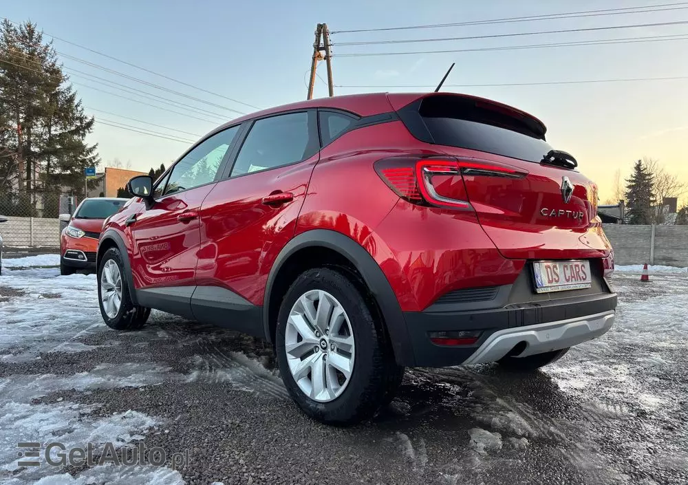 RENAULT Captur TCe 90 EXPERIENCE