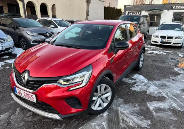 RENAULT Captur TCe 90 EXPERIENCE