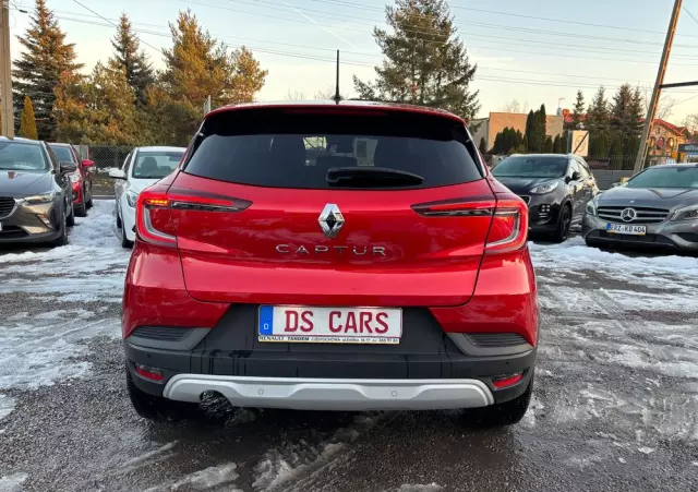 RENAULT Captur TCe 90 EXPERIENCE