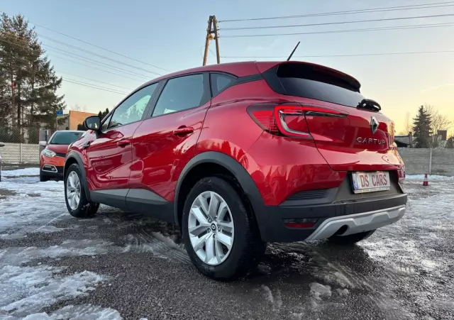 RENAULT Captur TCe 90 EXPERIENCE