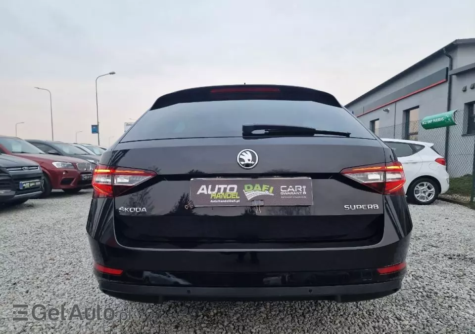 SKODA Superb 1.6 TDI Ambition DSG