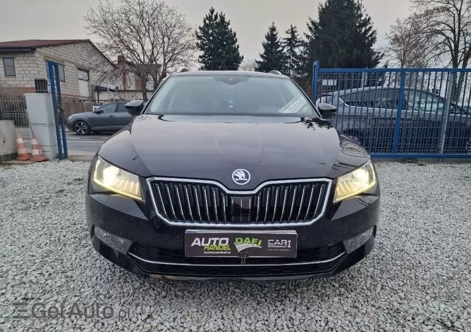 SKODA Superb 1.6 TDI Ambition DSG