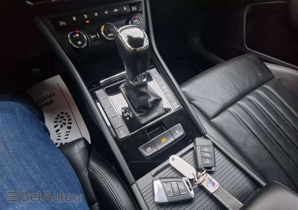 SKODA Superb 1.6 TDI Ambition DSG