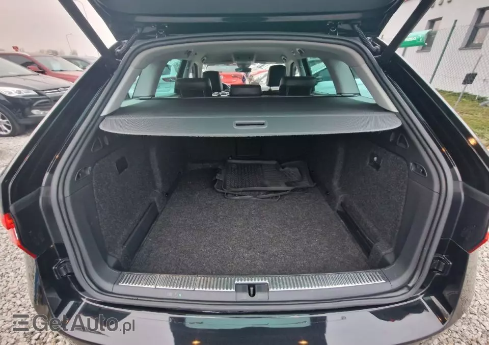 SKODA Superb 1.6 TDI Ambition DSG