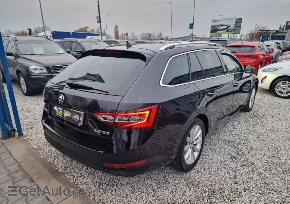 SKODA Superb 1.6 TDI Ambition DSG