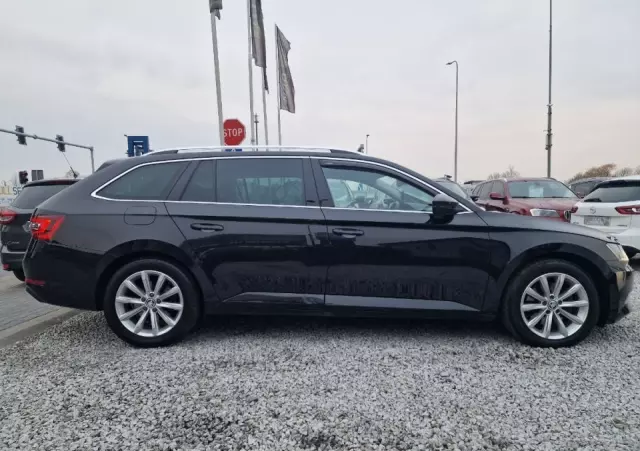 SKODA Superb 1.6 TDI Ambition DSG