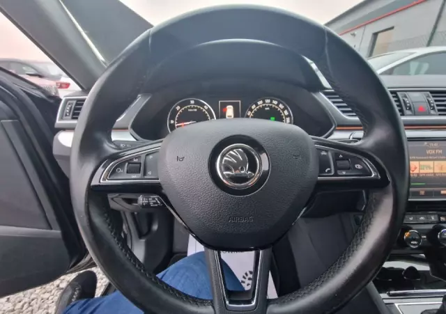 SKODA Superb 1.6 TDI Ambition DSG