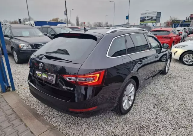 SKODA Superb 1.6 TDI Ambition DSG