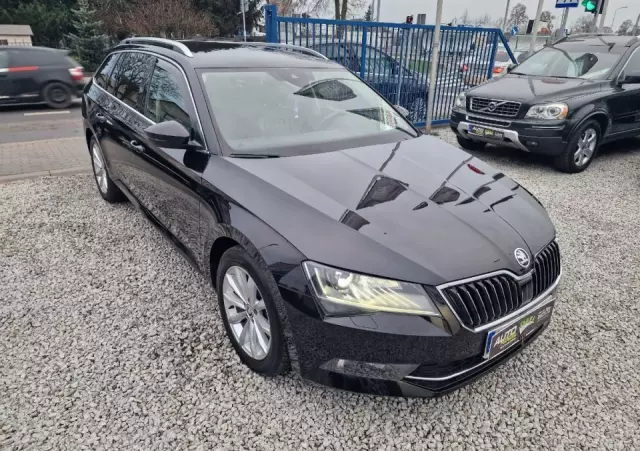SKODA Superb 1.6 TDI Ambition DSG