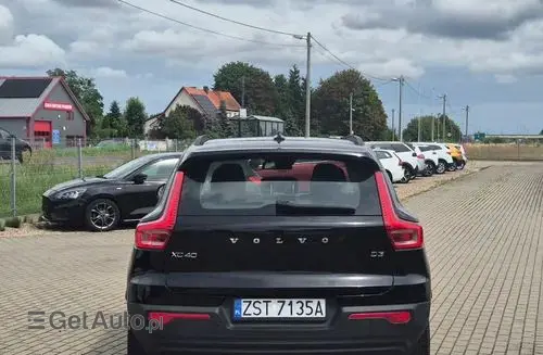 VOLVO Xc 40 