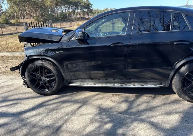 MERCEDES-BENZ GLE 