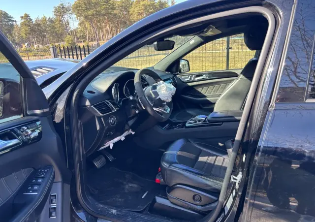 MERCEDES-BENZ GLE 