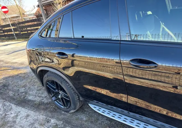 MERCEDES-BENZ GLE 