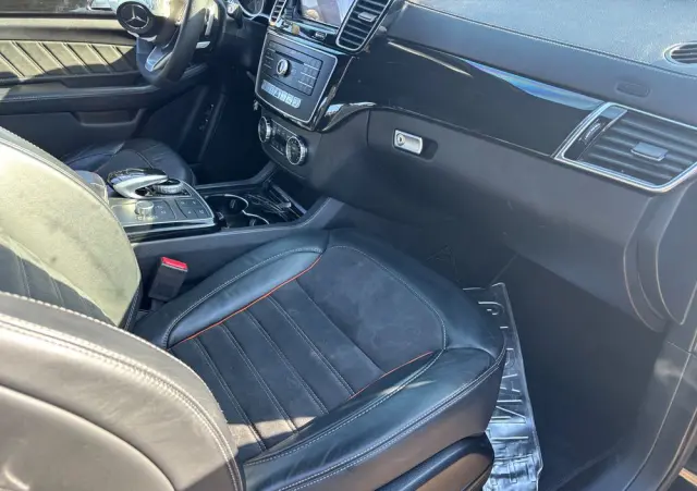 MERCEDES-BENZ GLE 