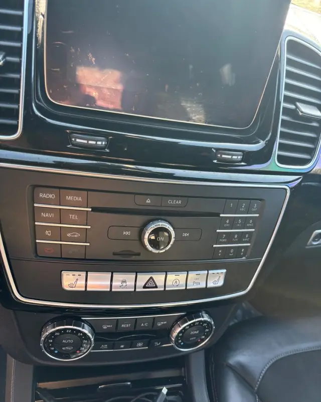 MERCEDES-BENZ GLE 