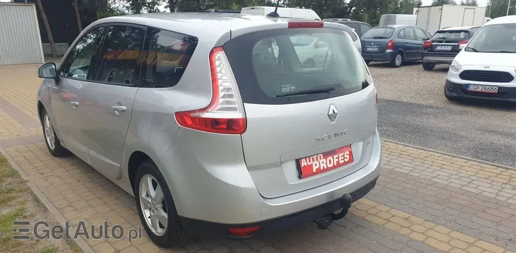 RENAULT Grand Scenic 